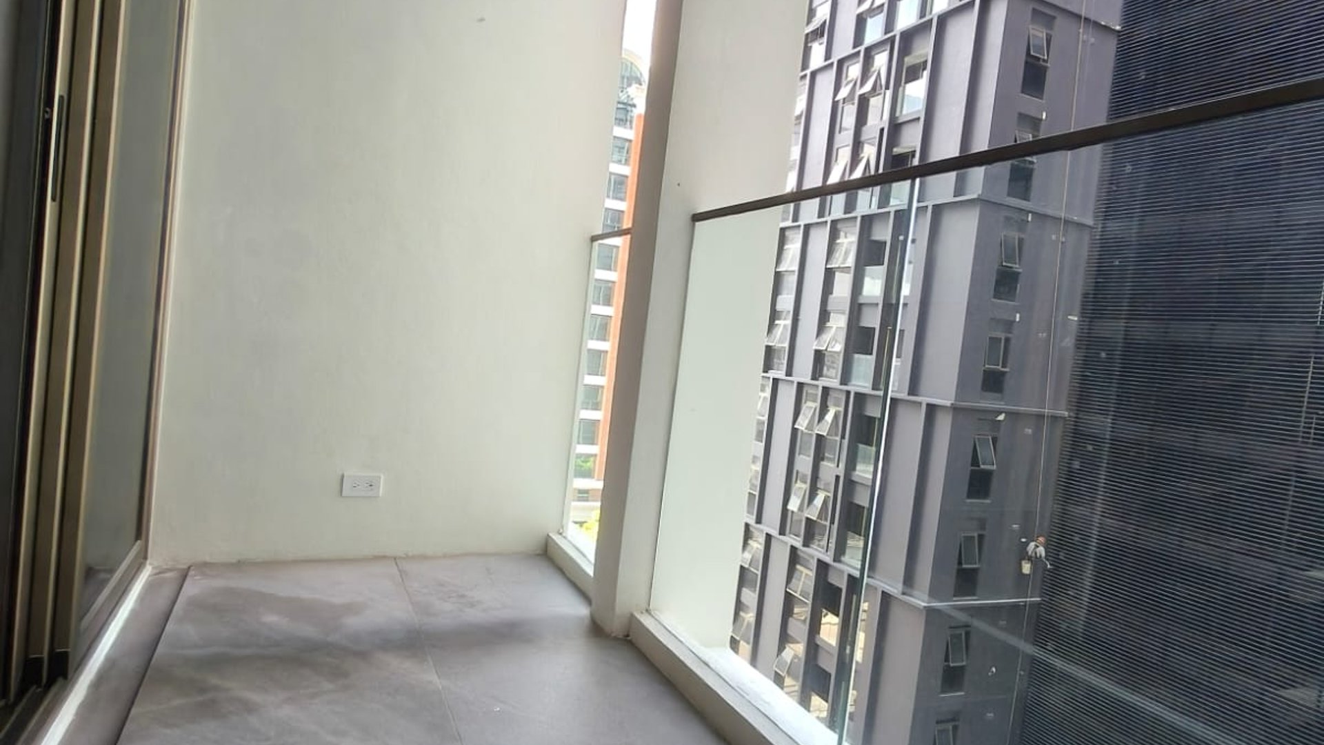 ALQUILER DE CÉNTRICO APARTAMENTO - ATARAH, ZONA 10  - Miniatura 7