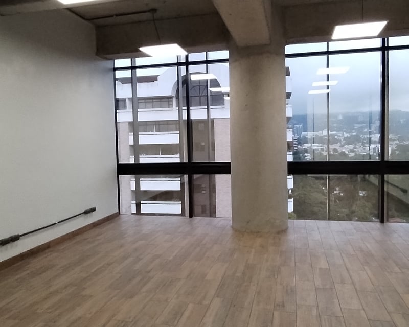 Oficina venta en zona 14 para inversión! rentada
