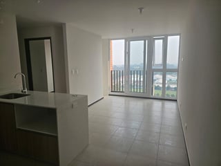 Apartamento en Venta | 2 Hab | 2 Parqueos | Parque San Jorge Zona 11, Guatemala (+1) ilj - Image 1