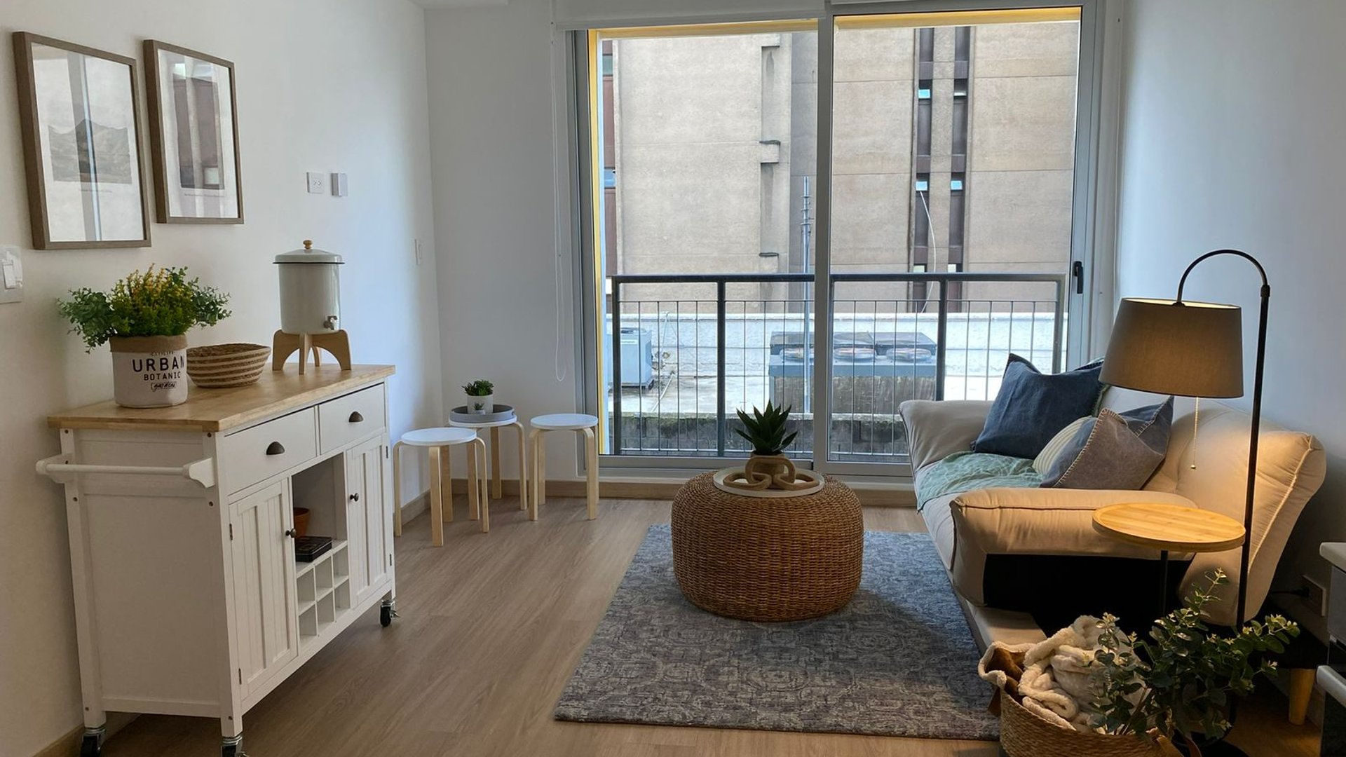 Apartamento en Alquiler / Venta Edificio Vivo, zona 4