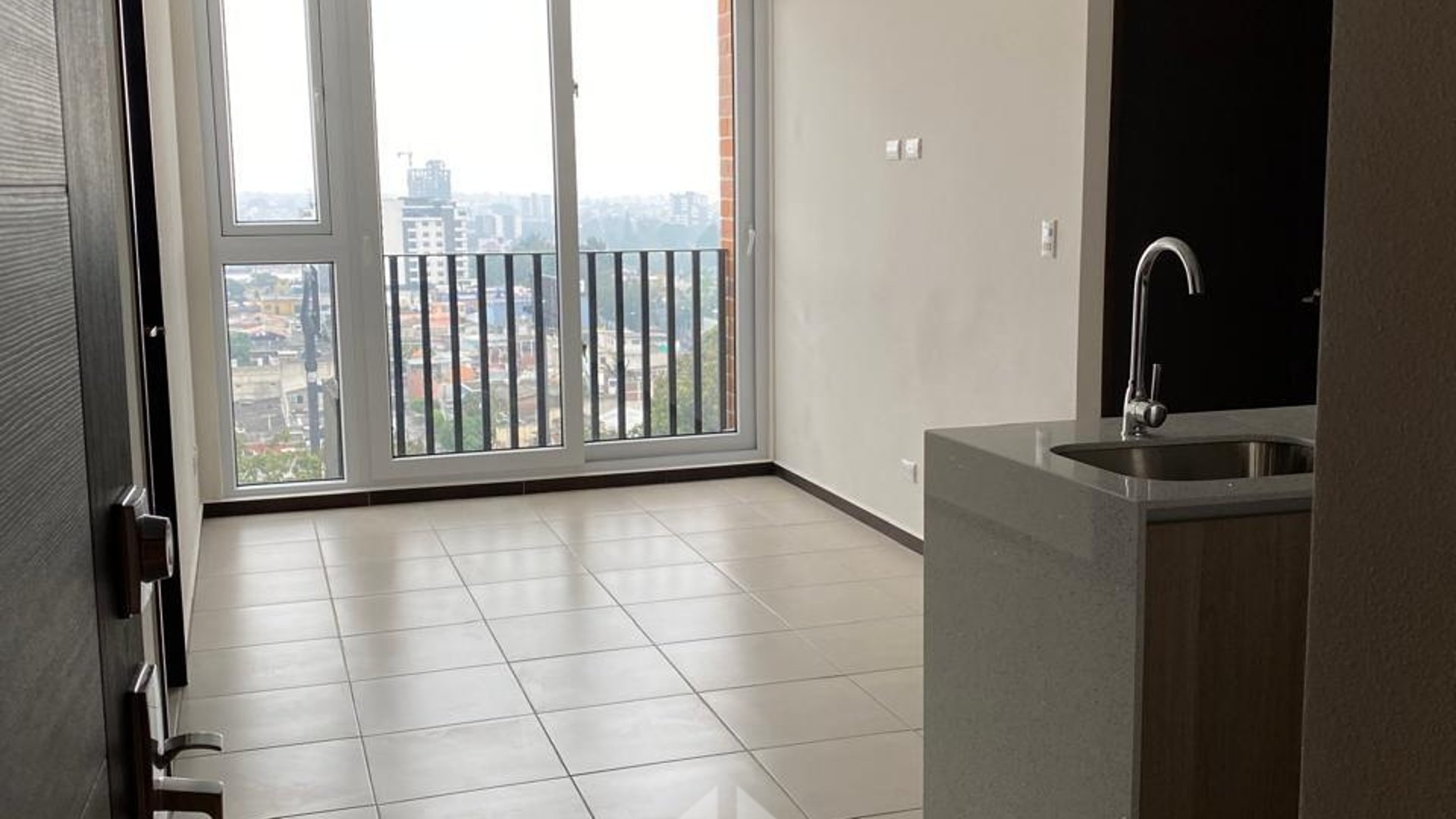 Parque San Jorge, apartamento de 2 habitaciones en venta - Image 1