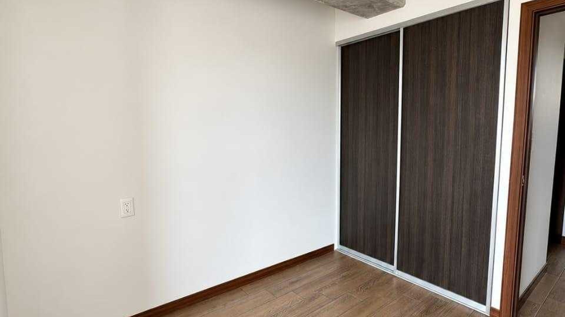 APARTAMENTO EN ALQUILER ????Edificio Inara, Zona 4 - Miniatura 8