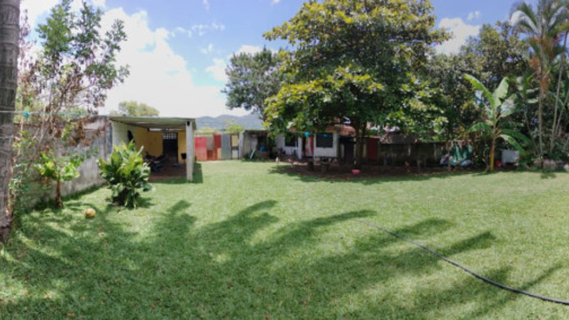 En venta casa para remodelar a orilla lago Amatitlán - Miniatura 16