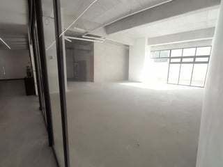 Local Comercial en Renta Zona 10 - Excelente Ubicación - 4
