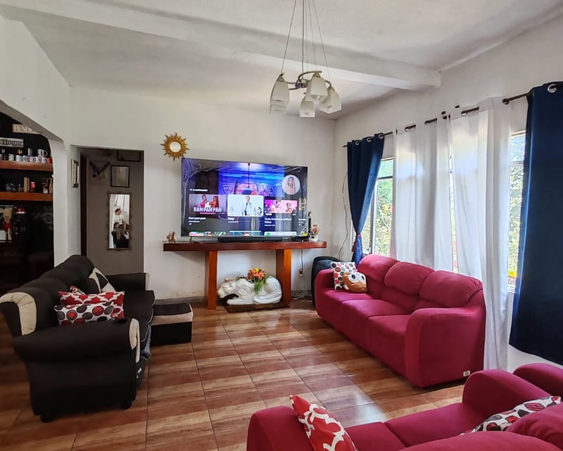 Casa en Venta en Santa Rita 1, zona 2 de Mixco