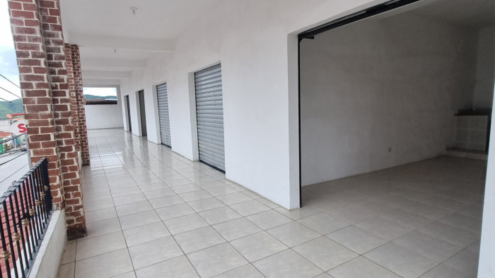 Local Comercial en Alquiler en Sansare