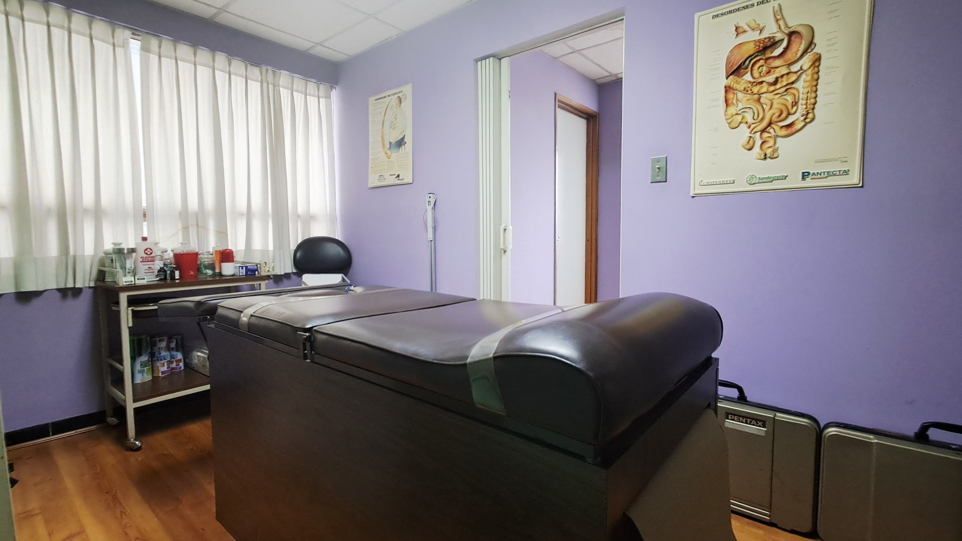 CLINICA MÉDICA  SANTA CLARA, ZONA 10 - Miniatura 4