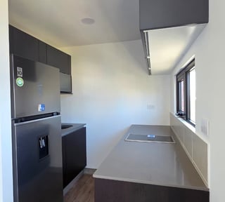 Moderno Apartamento en Renta de 1 Habitación en zona 15 VHll.