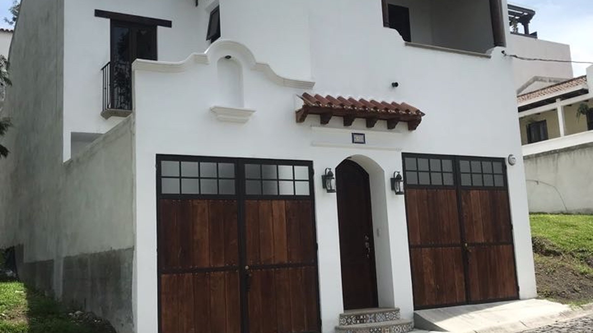Casa en Venta, Casa Encantada, Antigua Gardens, C. Vieja, Sac, - Image 1