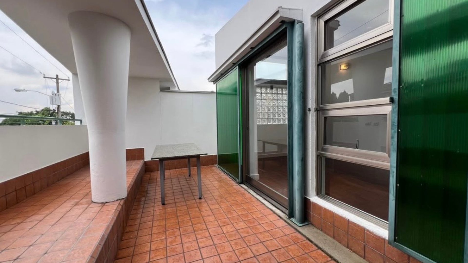 Apartamento en Renta: Lujo, Seguridad y Naturaleza en Guatemala - Miniatura 3