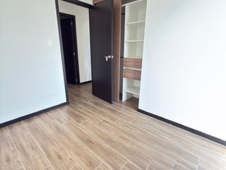 Apartamento en Renta zona 11 / Marabi - Image 10