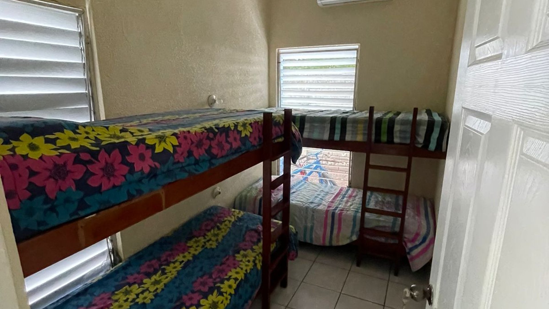 CASA DE PLAYA EN RENTA, EN LIKIN - Miniatura 11