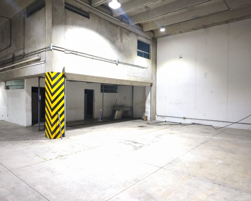 Spacious Warehouse for Rent in Zona 4 Mixco, Guatemala City | 1200m² | 24/7 Security