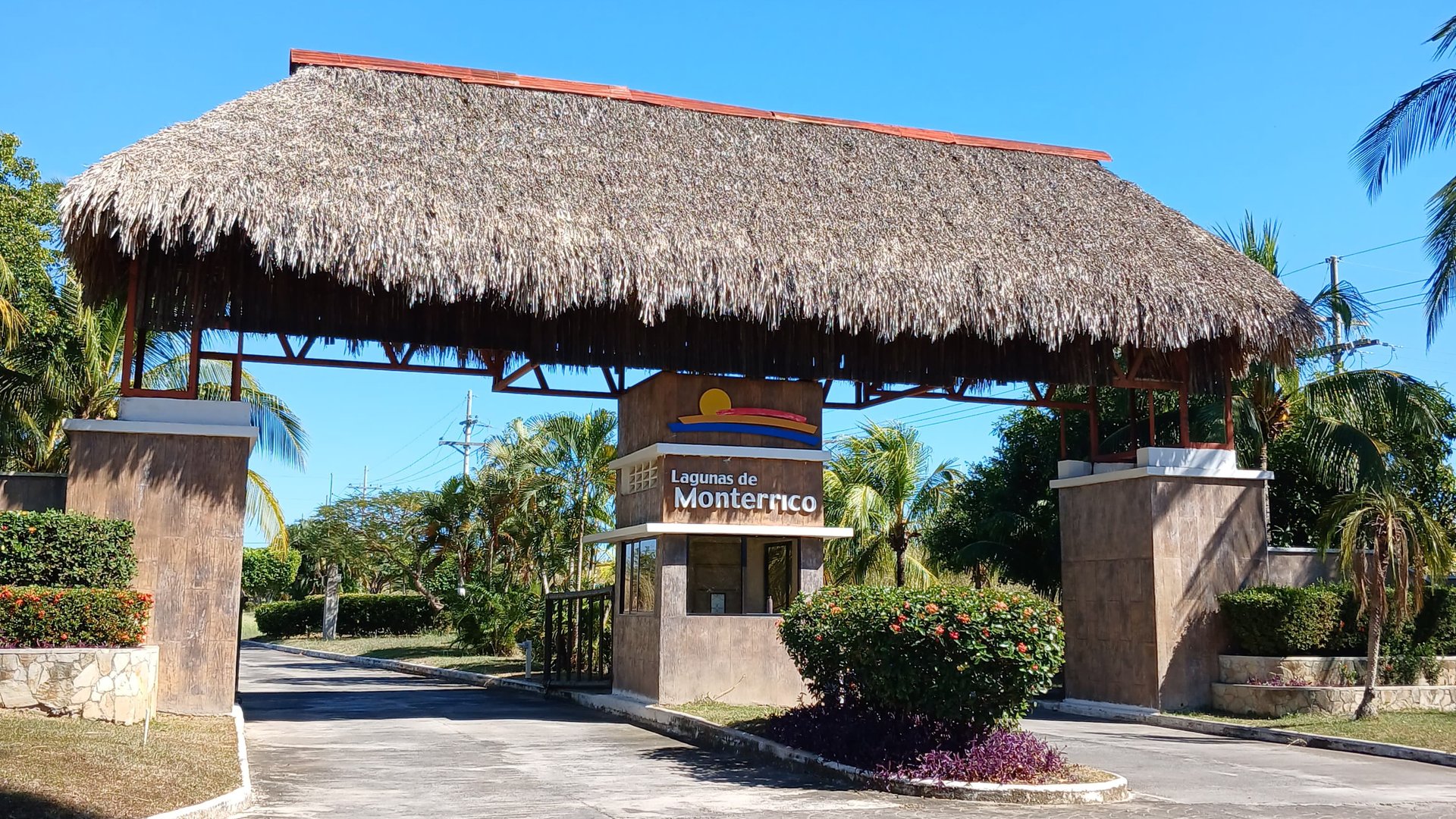 Casa en Venta en Lagunas de Monterrico, Santa Rosa