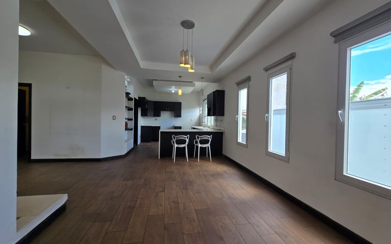 VENTA Casa Zona 16 Puerta de Hierro - Miniatura 3