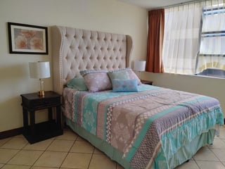 Apartamento en Alquiler Amueblado en Milenia Zona 10 - 5