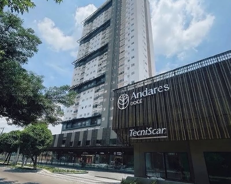 Venta de Apartamento en zona 12 Andares Doce de 3 dormitorios, nivel alto