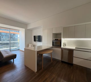 Apartamento amueblado de 2 habitaciones en alquiler, Avia zona 10