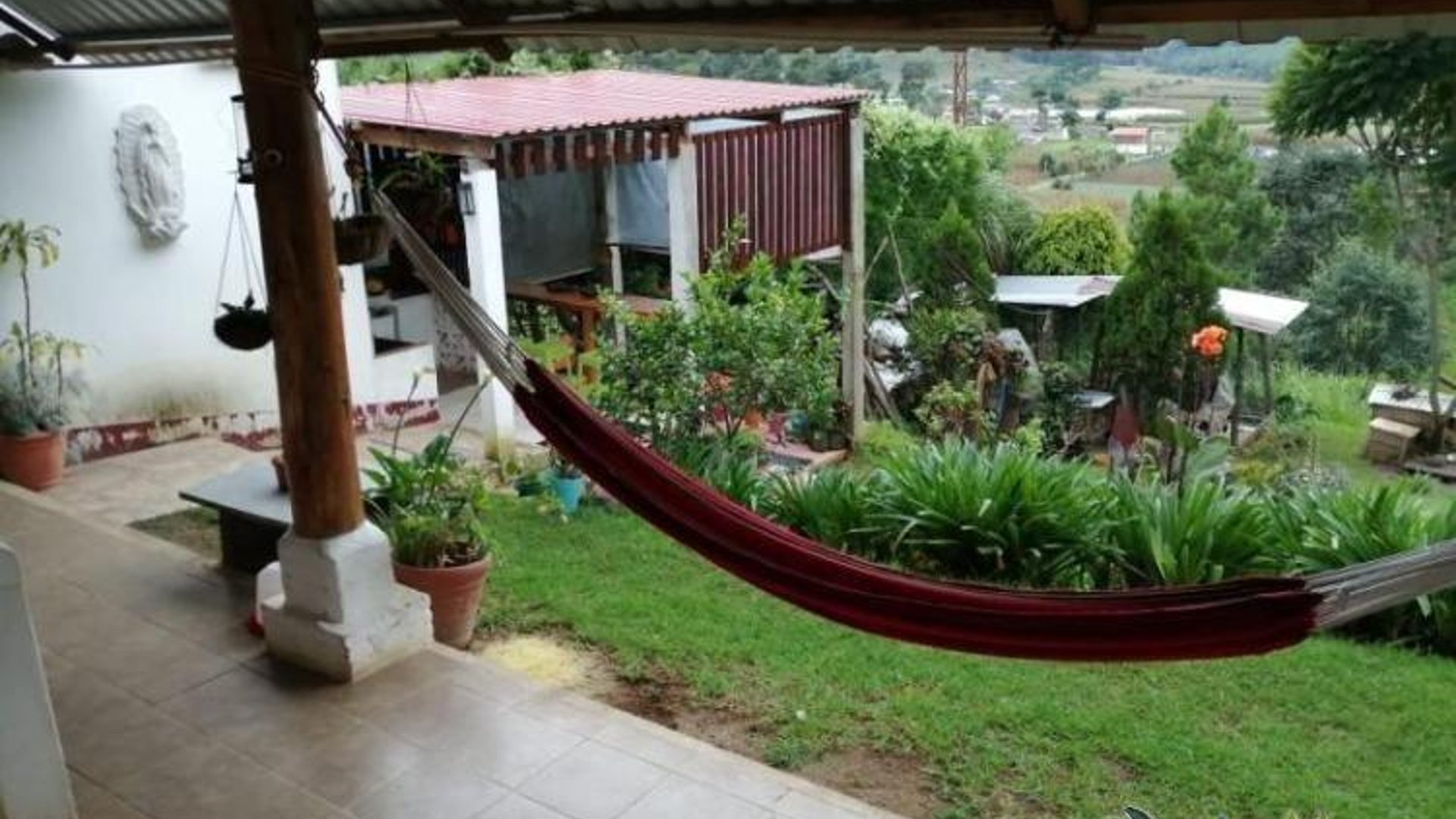 Hermoso hotel en venta en Santa Apolonia, Chimaltenango - Miniatura 2