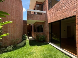 Casa en renta Elgin Zona 13 dentro de condominio - 4