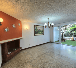 VENTA Casa Zona 7 Calzada Mateo Flores Residenciales Bougambilias