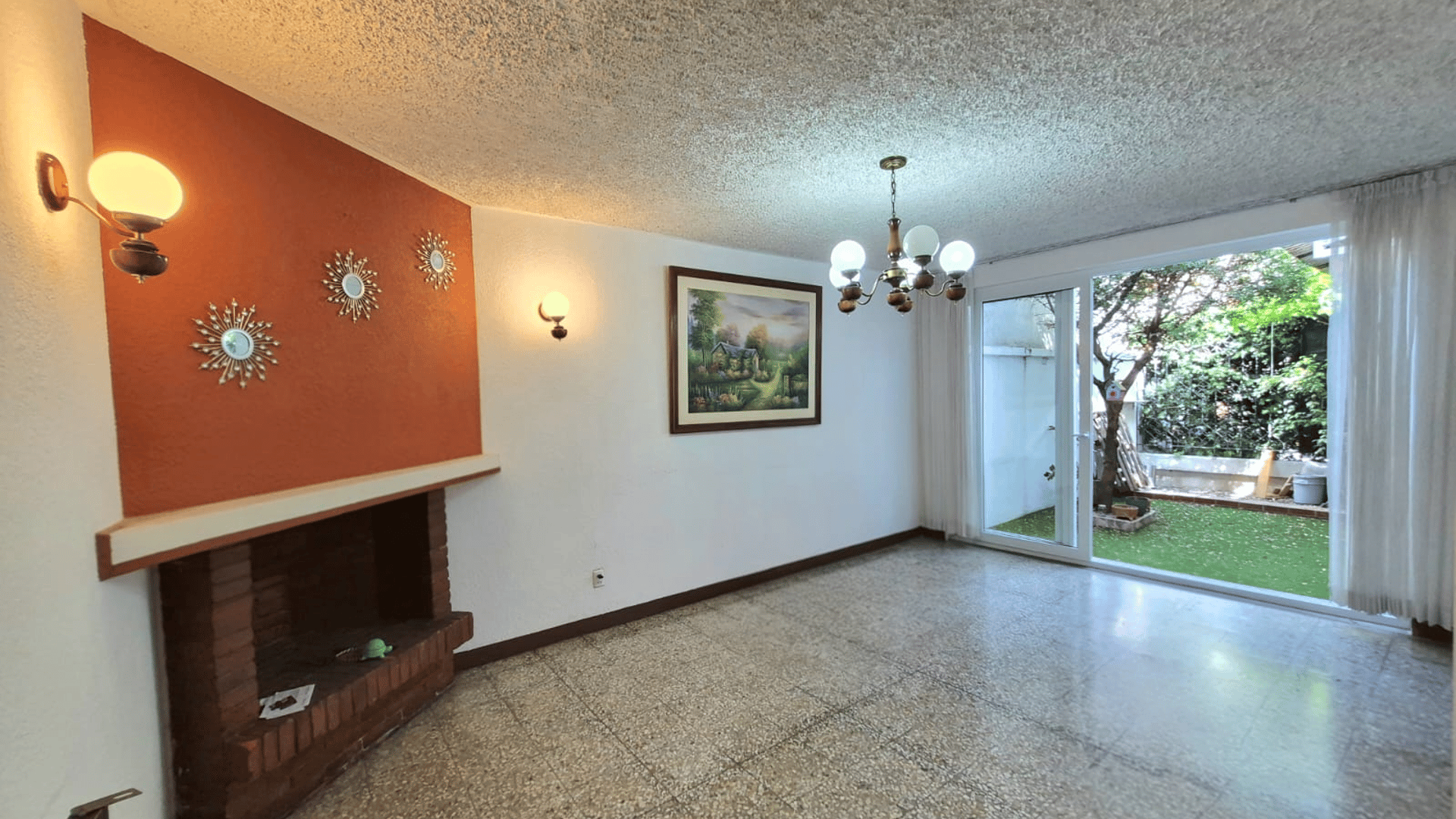 VENTA Casa Zona 7 Calzada Mateo Flores Residenciales Bougambilias