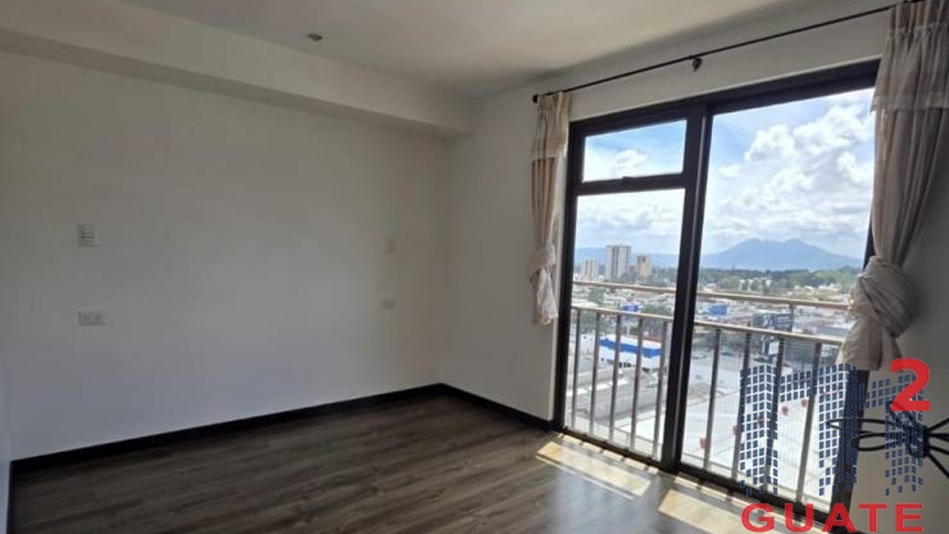 Apartamento en Venta, Zona 07 (V10111) - Miniatura 3