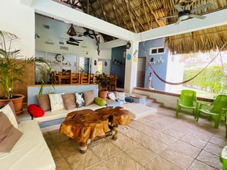 Casa en venta y renta, Condominio Pacific All Seasons Puerto San José - 2