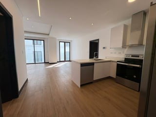 Apartamento en Lirios de Cayalá, zona 16 - 3