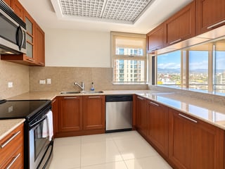 APARTAMENTO EN VENTA | ZONA 10 - 3