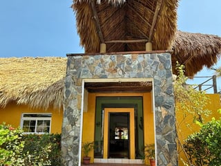 CARRETERA A MONTERRICO EL CEBOLLITO LINDO CASA EN VENTA     - 2