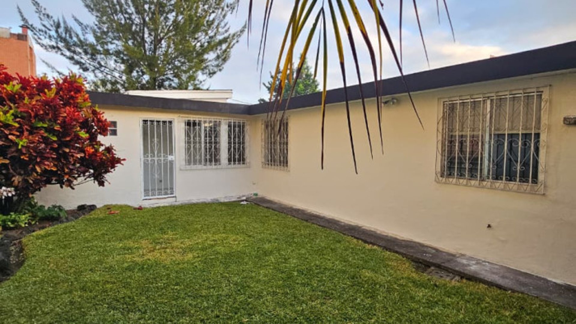 Venta de Casa en Colonia El Maestro de Zona 15