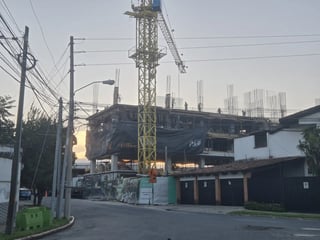 Apartamento 3 habitaciones, 2 parqueos, vista al aeropuerto — cesión Z13 - 4