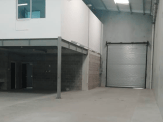 Bodegas en venta para inversionista, zona 18 - Image 2