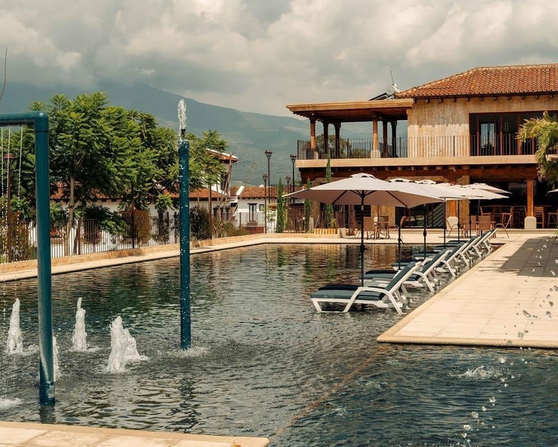 CASA EN VENTA EN ANTIGUA GUATEMALA