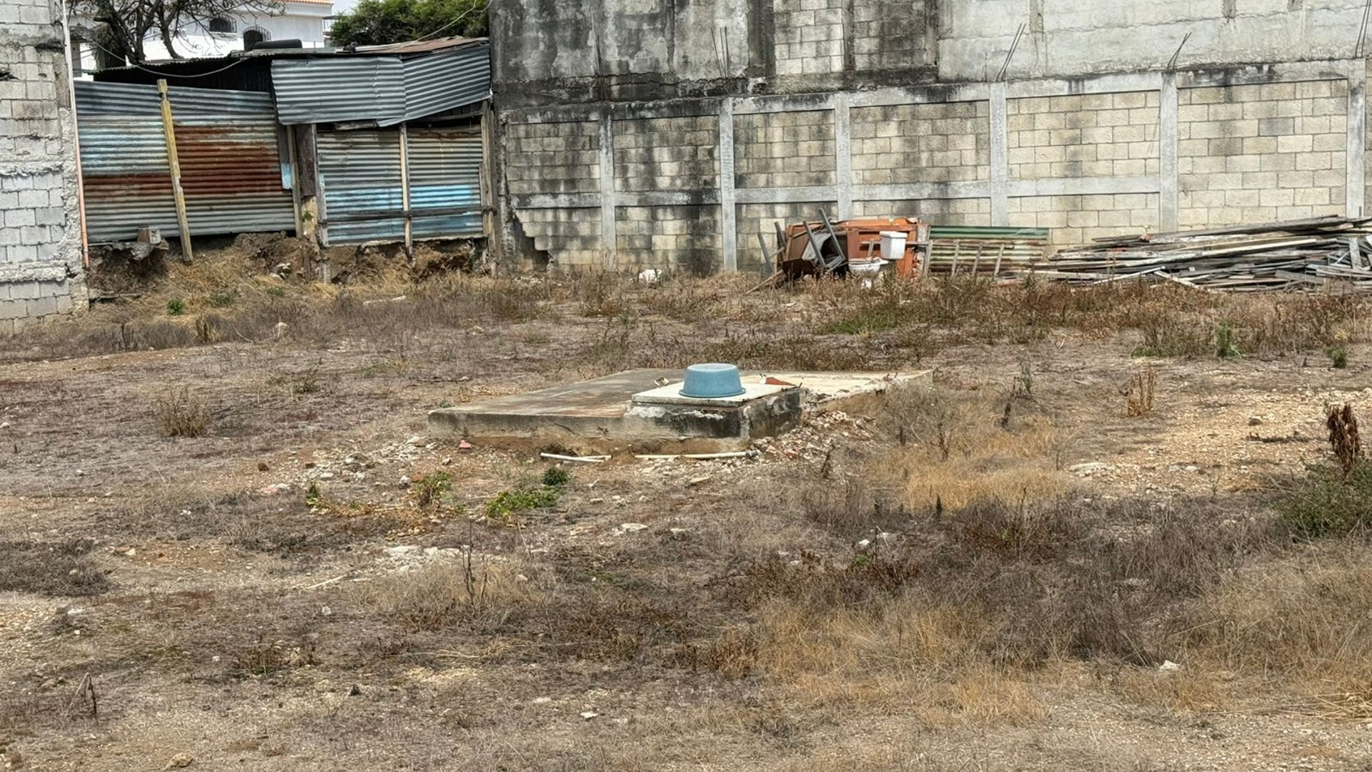 Terreno en renta en Esquina Centro Comercial Pradera Chimaltenango  - Miniatura 9