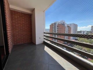 Venta de Apartamento 2 Dormitorios | Torre del Valle Zona 10 - 3