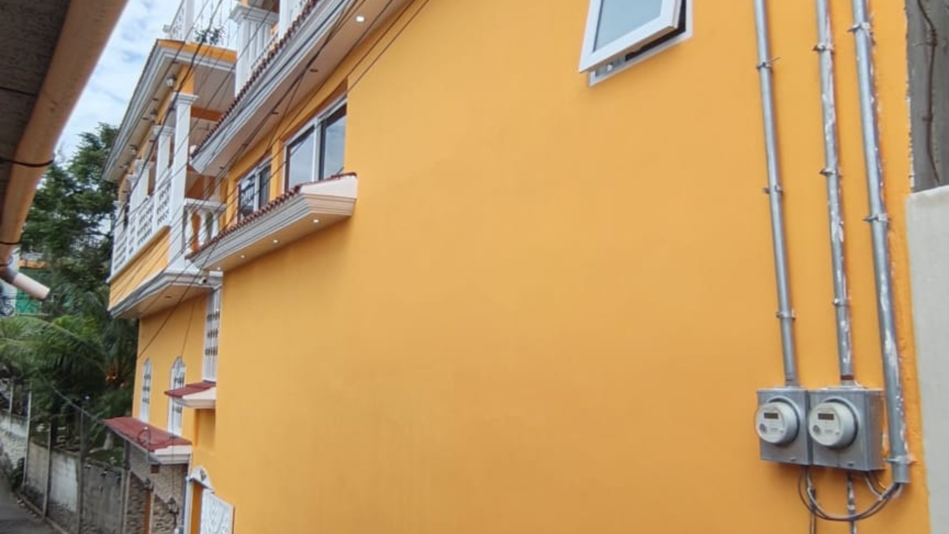 CASA EN RENTA IDEAL PARA OFICINAS O CLINICAS MEDICAS - Miniatura 6