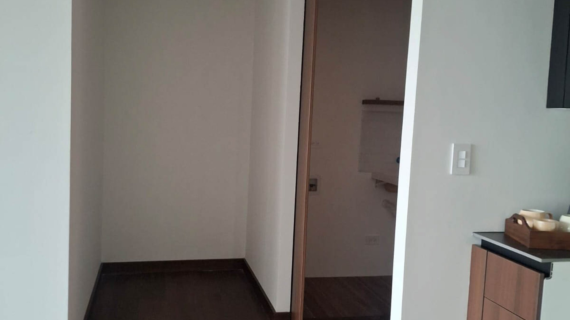ATHARA VENTA DE APARTAMENTO ZONA 10 - Miniatura 4