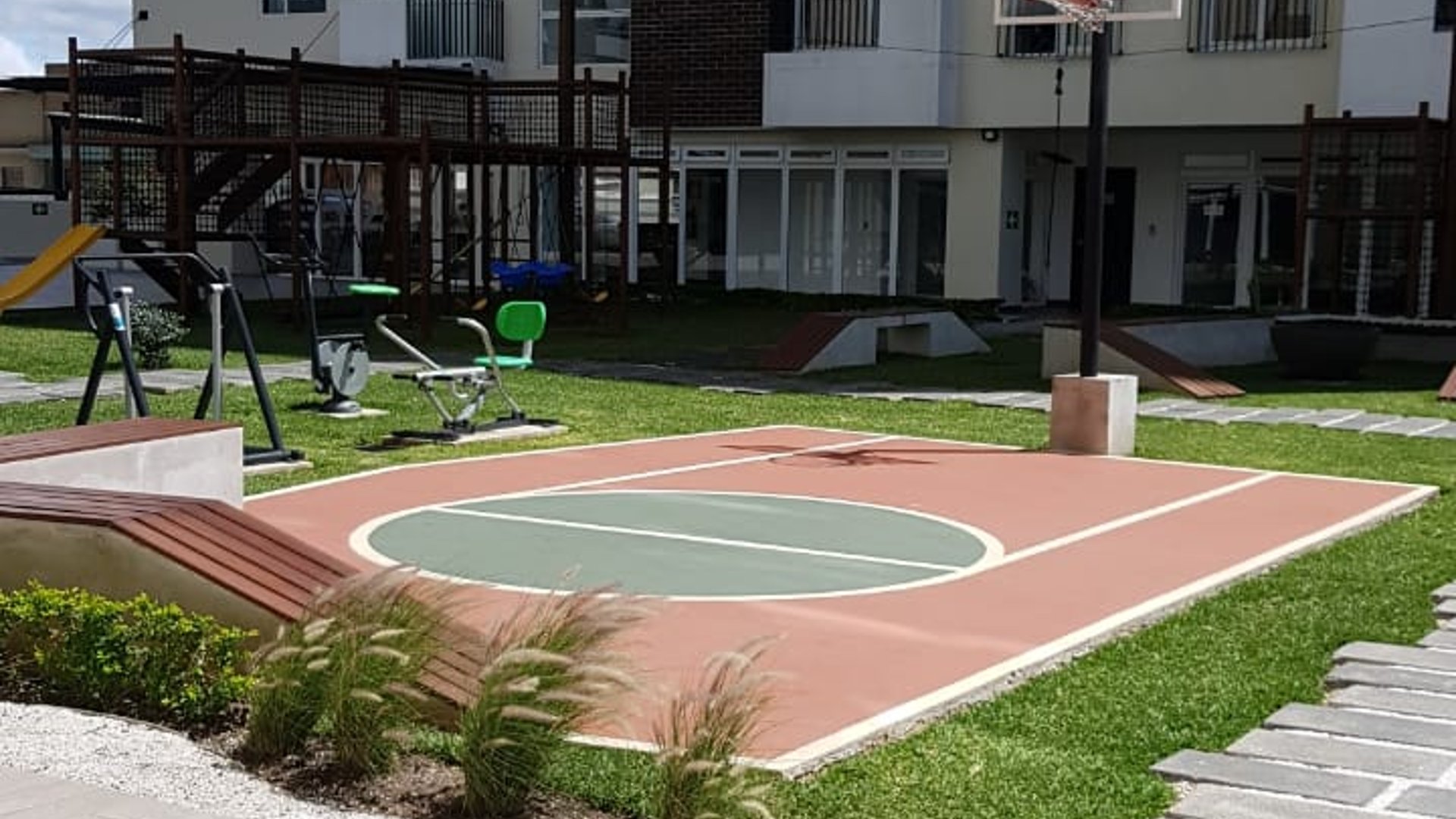 Lindo Apartamento en Vistas de la Floresta - Miniatura 9