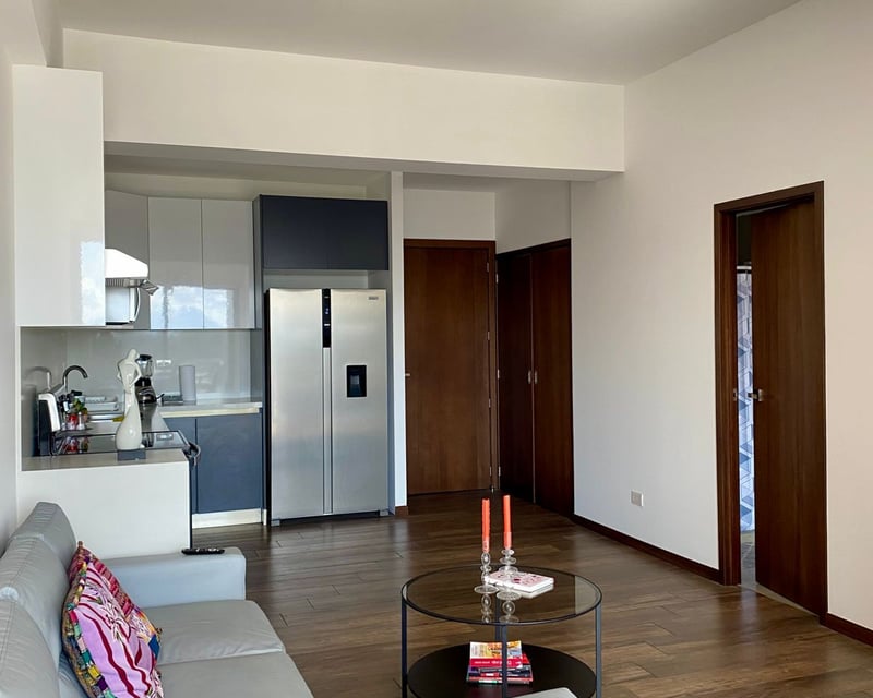 Apartamento amueblado en renta con 1 habitacion en zona 10 Ref-5641