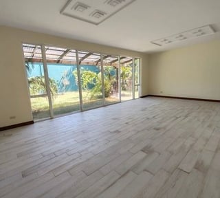 Casa en Venta en Portal del Bosque 2, Km. 22 CES