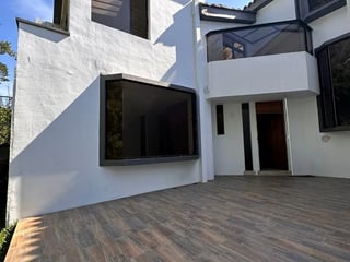 Casa en Venta en Colonia El Prado, zona 10 - 2