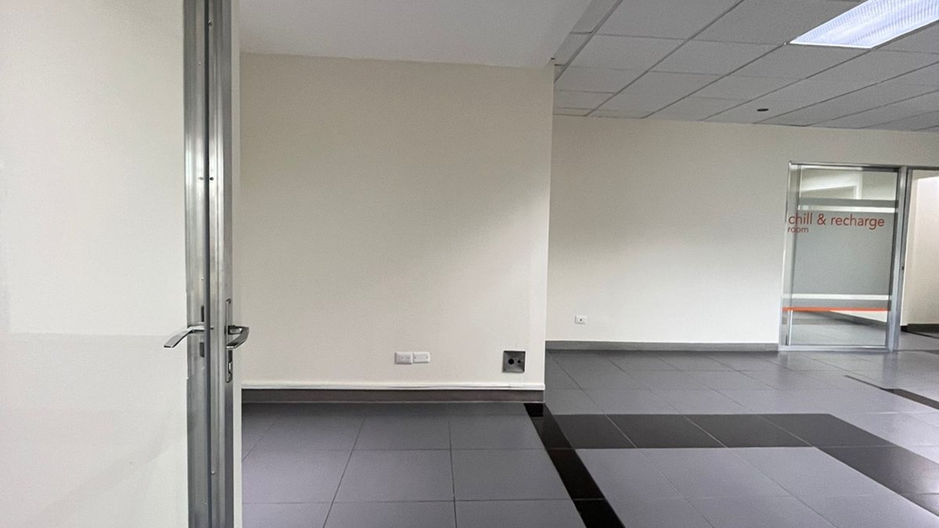 Oficina en Alquiler / Venta en Europlaza, zona 14 Guatemala - Miniatura 6