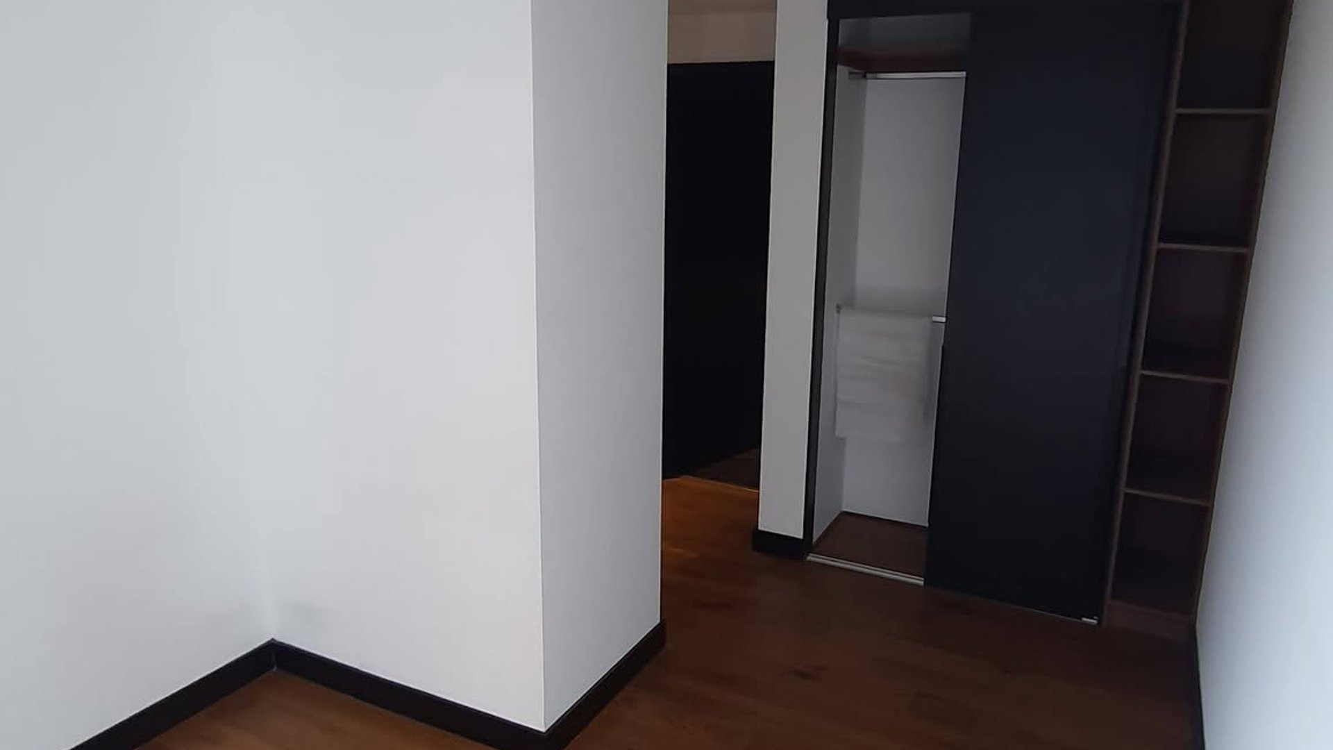 Apartamento en alquiler Villa Mariscal zona 11 - Miniatura 4