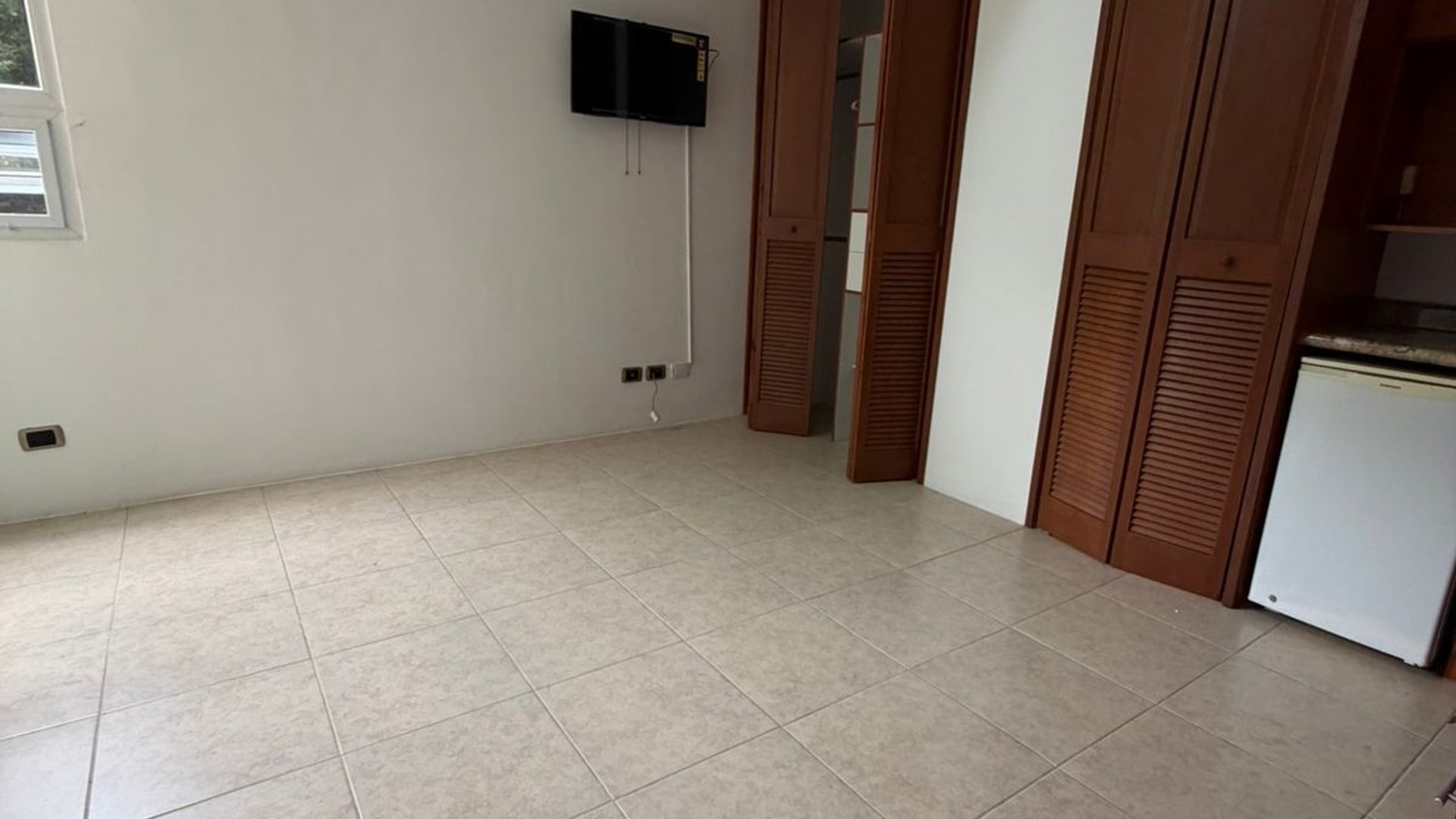 Apartamentos amueblados en renta zona 16 – La Montaña - Miniatura 7