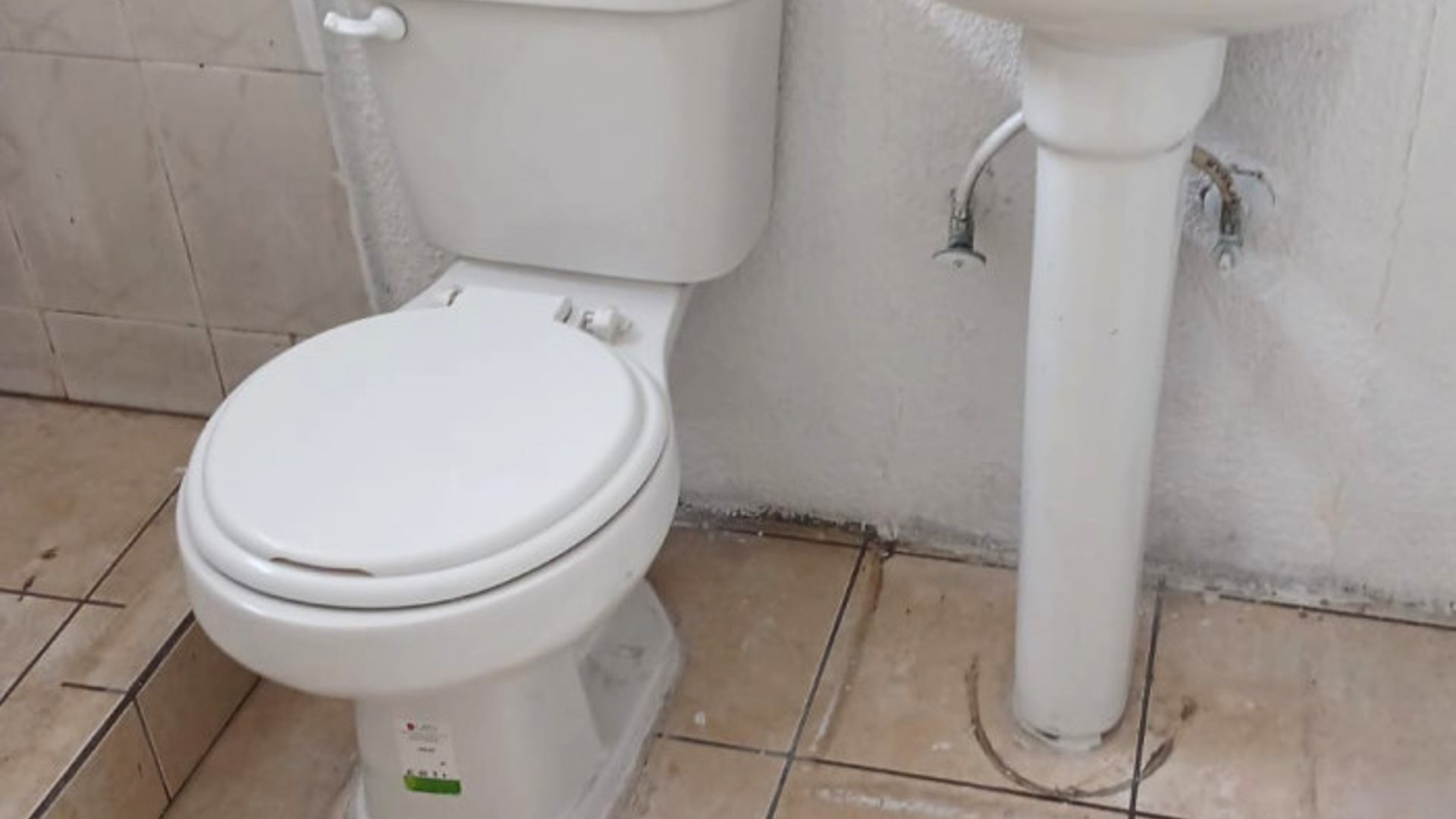 CASA EN VENTA Y RENTA EN SAN MIGUEL PETAPA - Miniatura 3