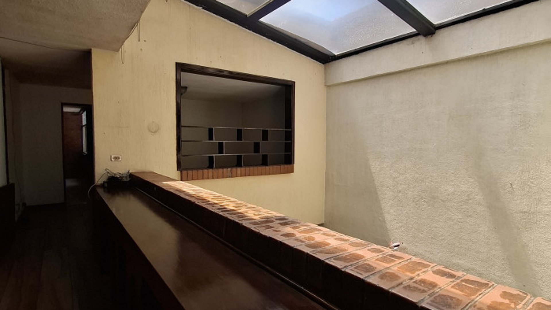 Casa en renta en zona 10 Bulevar Los Próceres - Miniatura 20