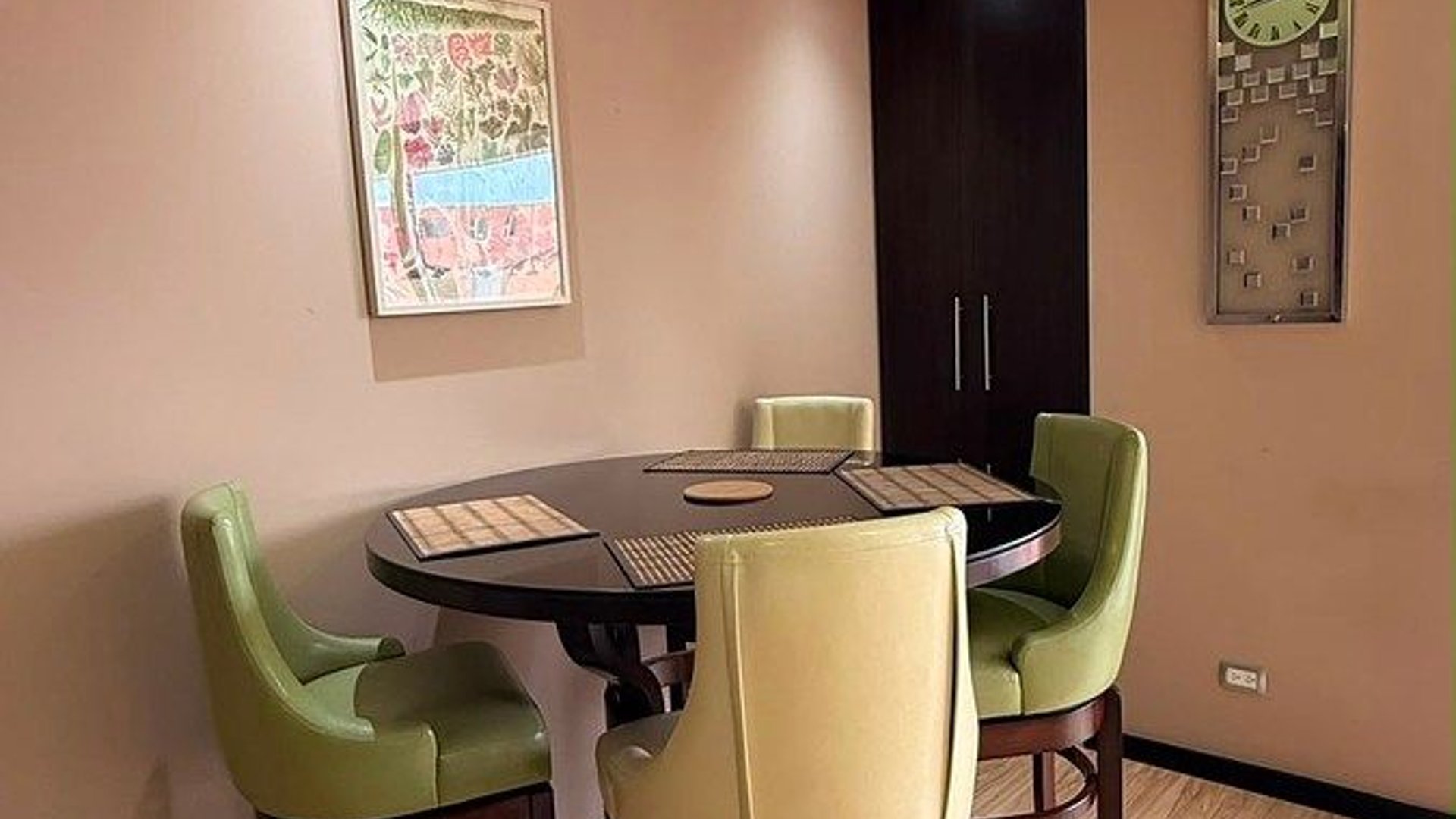 APARTAMENTO AMUEBLADO EN RENTA | TORRE 14, ZONA 14 - Miniatura 4