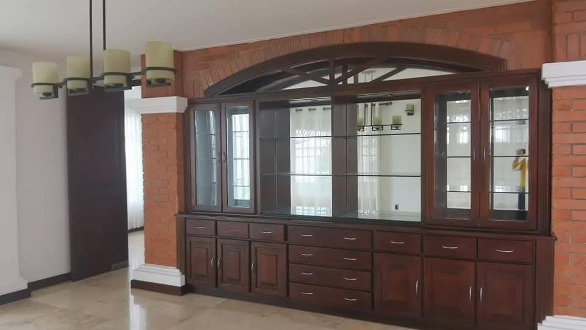 Espectacular casa en venta zona 16, La montaña. - Miniatura 10